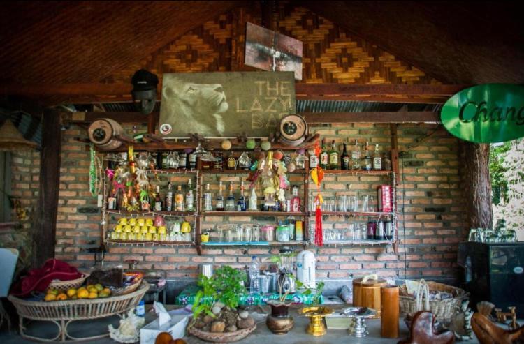 Krabi town The Lazy Bar And Guesthouse المظهر الخارجي الصورة