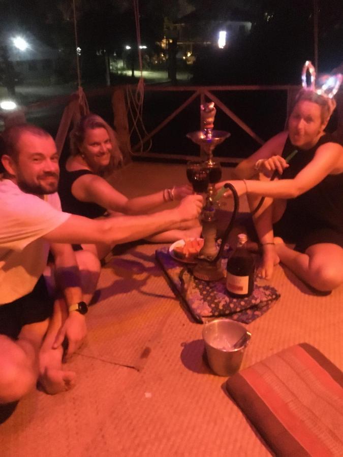 Krabi town The Lazy Bar And Guesthouse المظهر الخارجي الصورة